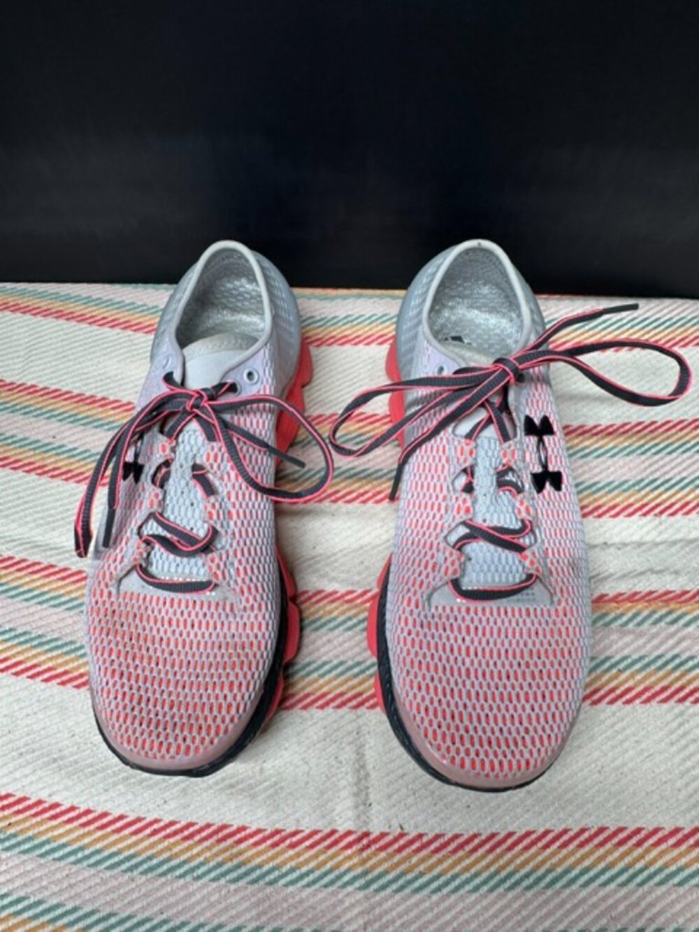 Under Armour Gemini 2 Woman's Size 8 - Picture 6 of 12
